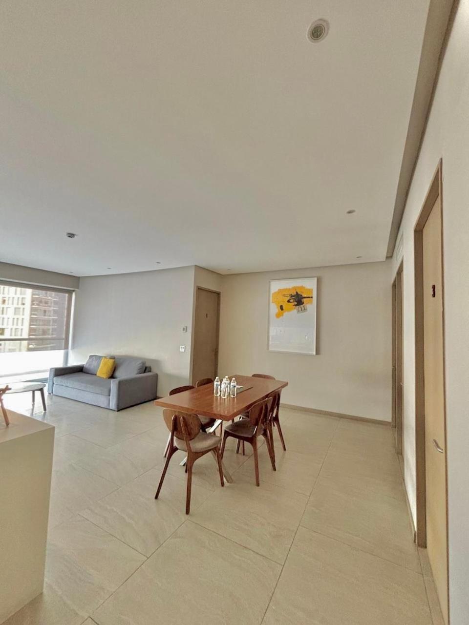 Park Life Guadalajara Aparthotel Bagian luar foto